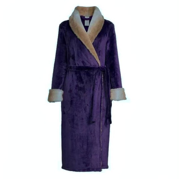 SOFT Faux fur mink purple robe, New womens soft plush mid length robe size small - Picture 11 of 11